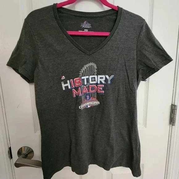 Boston Red Sox 2018 Championship Gray T-Shirt - Picture 1 of 10